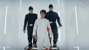Narkina 5 still
