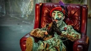 Wuthering Heist still
