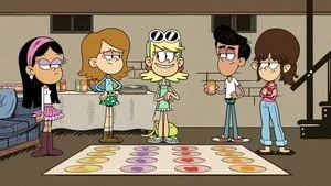 Everybody Loves Leni still
