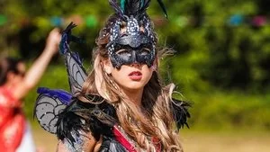 Star (1) still