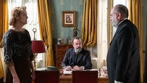 Episode 33 still