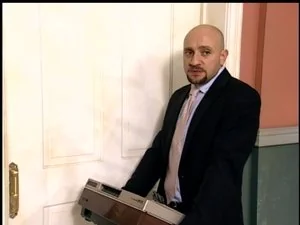 Vídeo descompuesta still