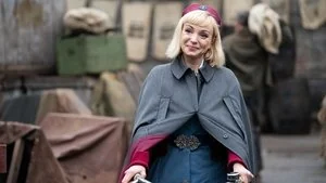 Episode 7 still