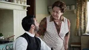 Episode 4 still