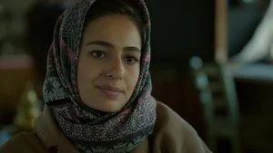 Episode 7 still