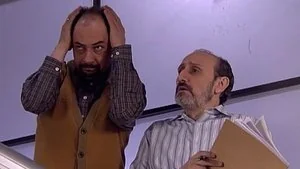 Un delfín, dos huevones y un moroso muerto still