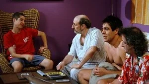 Una cigüeña, un sartenazo y ocho ositos tóxicos still