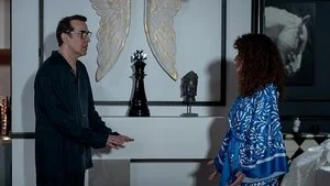 Una Escisión, Unas Brasas Ardientes y El Último León Sin Duende still