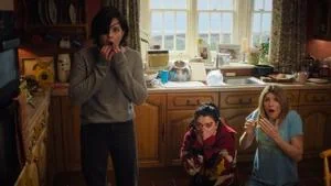Cliff Hanger still