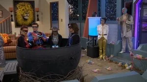Alien Zoo still